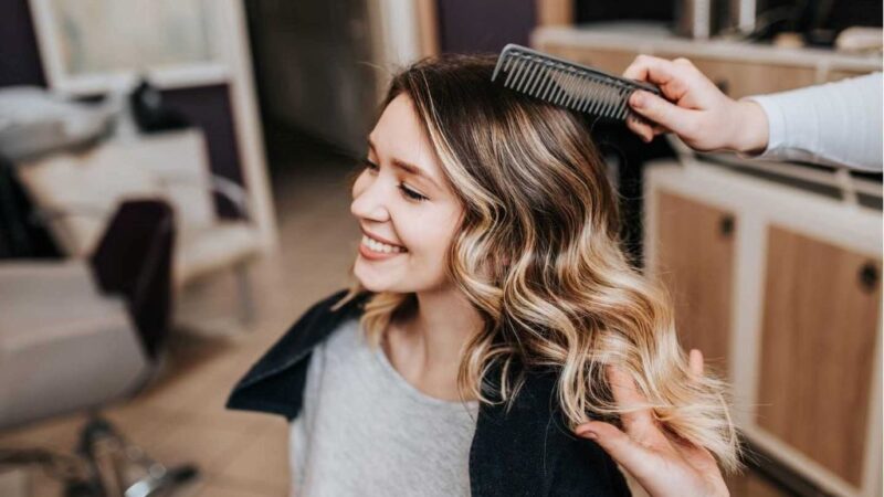 Lunar Cycle Hair Trimming: Aligning Hair Growth with Celestial Rhythms